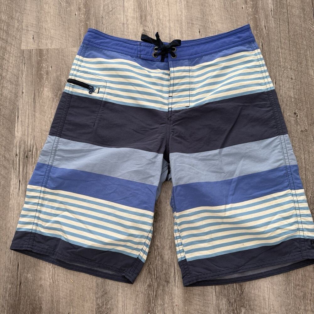 Patagonia Wavefarer Boardshorts Boys Sz 14 Blue And Navy Striped Nylon 67817